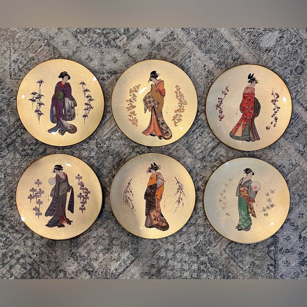Vintage House of Kano-Giyamen Golden Plates of the Noble Flower Maidens (6)
